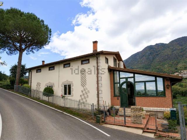 Casa in vendita a Torrecuso, Campania