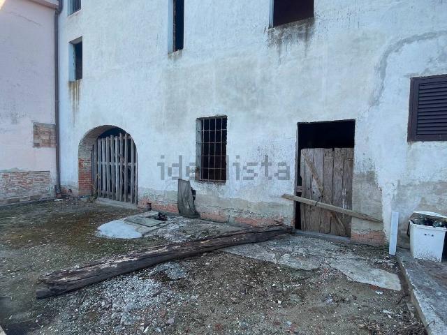 Casa in vendita a Chiesina Uzzanese, Toscana
