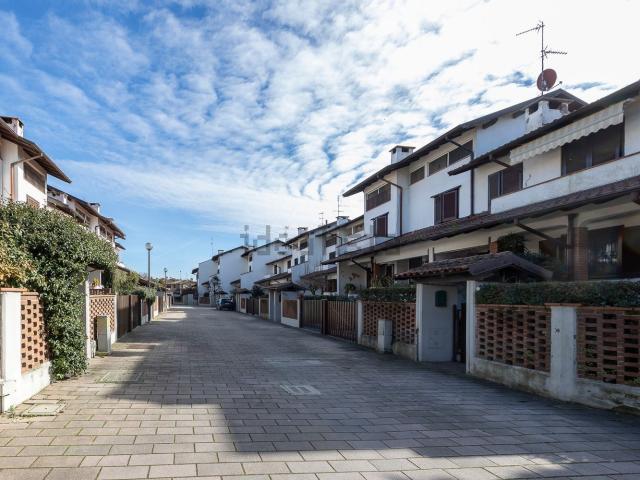 Casa in vendita a Unione dei Comuni I Fontanili, Gaggiano