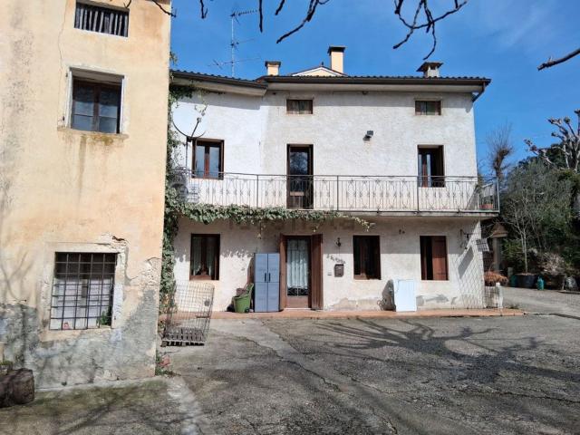 Casa in vendita a Barbarano Mossano, Veneto