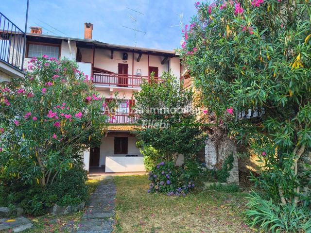 Casa in vendita a Brisino, Piemonte