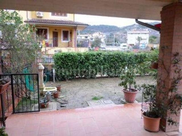 Casa in vendita a Magione, Umbria
