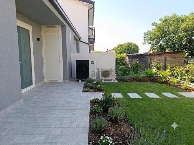Casa in vendita a Romano D'ezzelino, Veneto