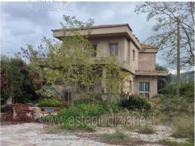 Casa in vendita a Comiso, Sicilia