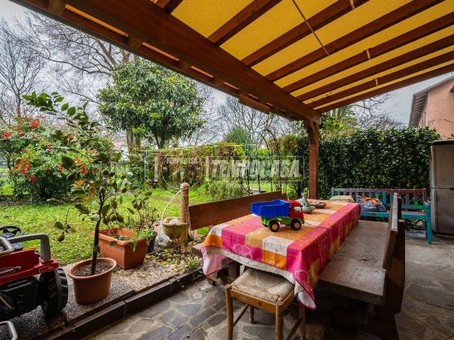 Casa in vendita a San Faustino-Madonnina-Quattroville, Modena