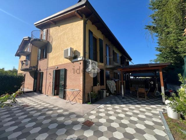 Casa in vendita a Vignale, Traversetolo
