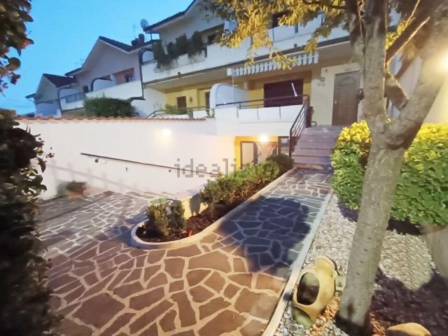 Casa in vendita a Avezzano, Abruzzo