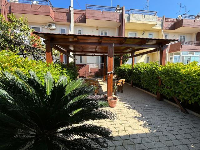 Casa in vendita a Puglia, Bari