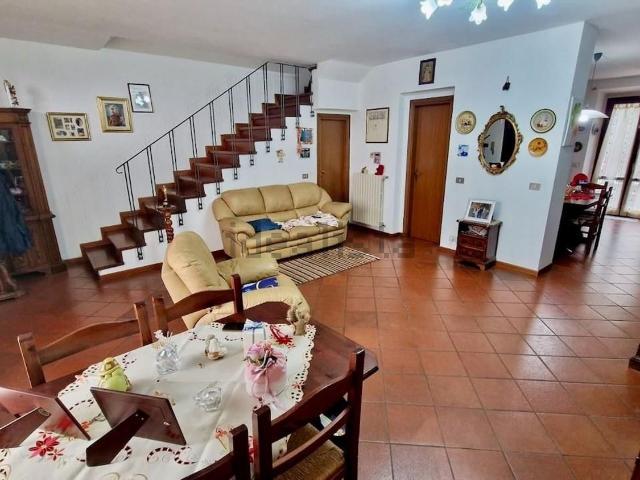 Casa in vendita a Gabella, Calci