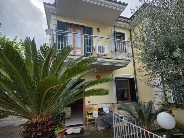 Casa in vendita a Nola, Campania