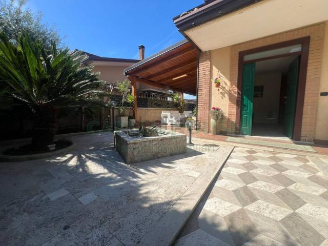 Casa in vendita a Pratola Serra, Campania