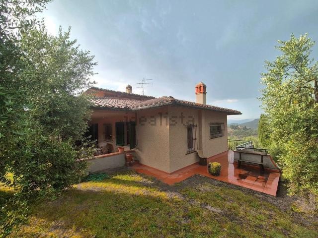 Casa in vendita a La Serra, Carmignano