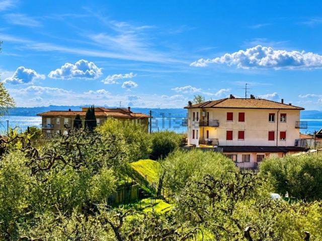 Casa in vendita a Bardolino, Verona