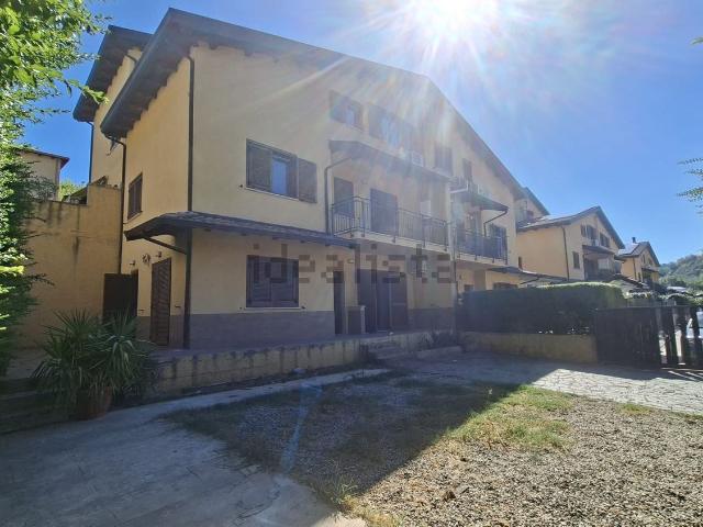 Casa in vendita a San Pietro in Guarano, Cosenza
