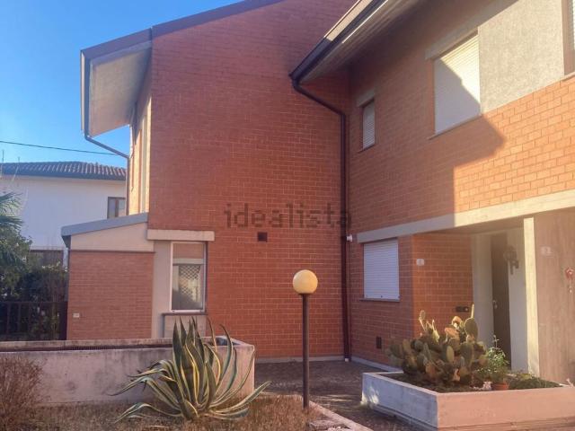 Casa in vendita a Paderno, Reana Del Roiale