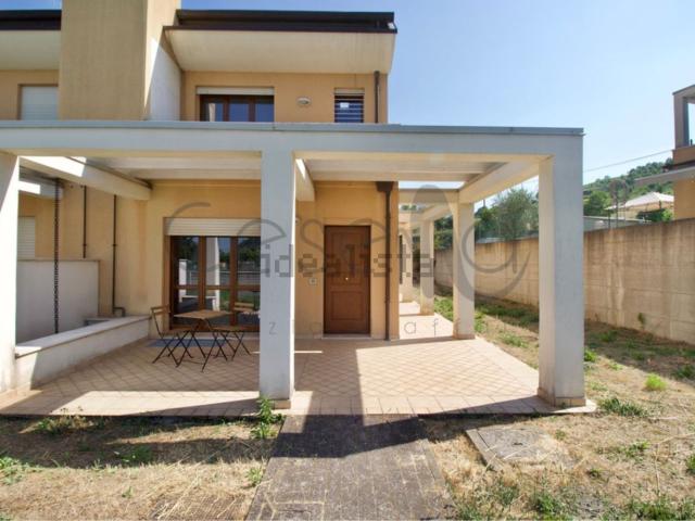 Casa in vendita a Unione dei comuni Valle del Savio, Cesenà