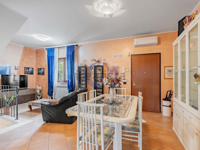 Casa in vendita a Marcellina