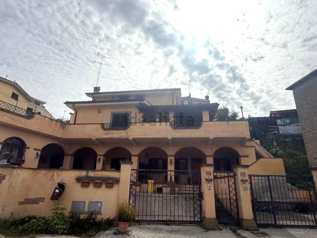 Casa in vendita a Roma Capitale, Lazio