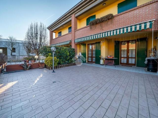 Casa in vendita a Tresinaro - Secchia, Re