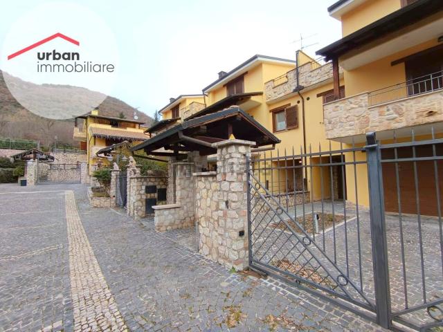 Casa in vendita a Tornimparte, Abruzzo
