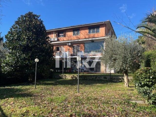 Casa in vendita a Roma Capitale, Lazio