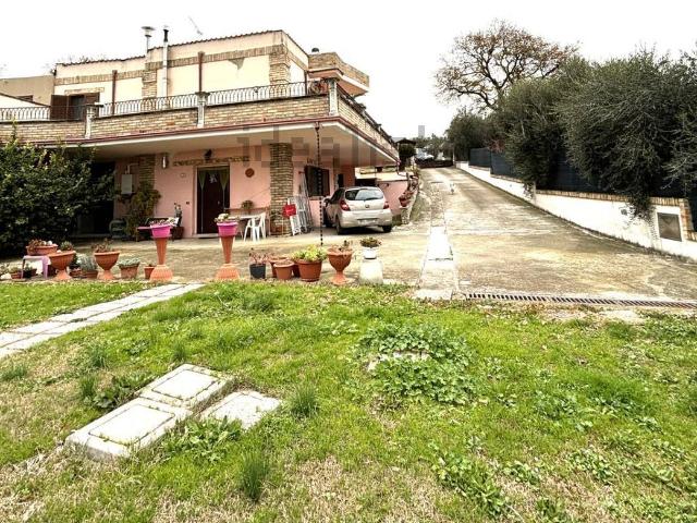 Casa in vendita a Unione dei Comuni della Val Vibrata, Corropoli
