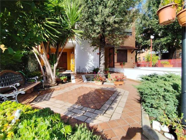 Casa in vendita a Persicara, Latina