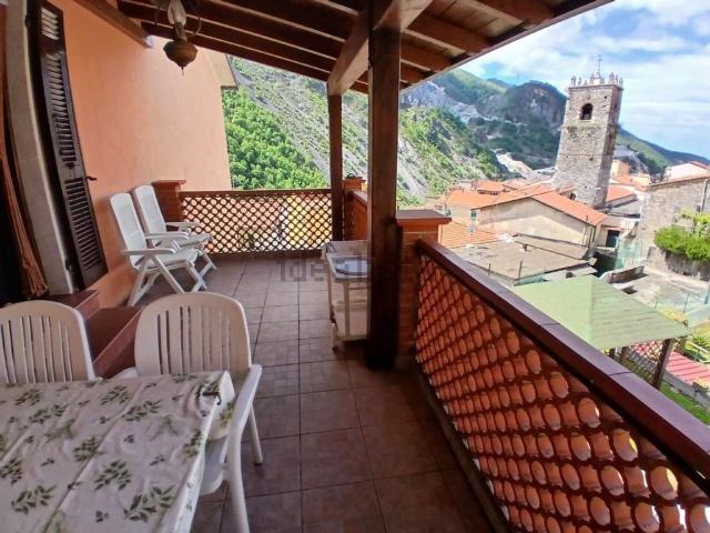 Casa in vendita a Carrara, Toscana