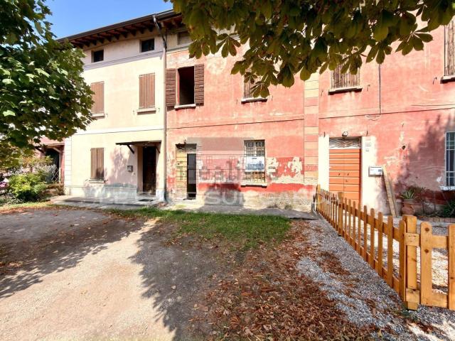 Casa in vendita a Asola, Lombardia