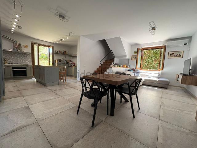 Casa in vendita a Unione dei comuni del Distretto Ceramico, Sassuolo