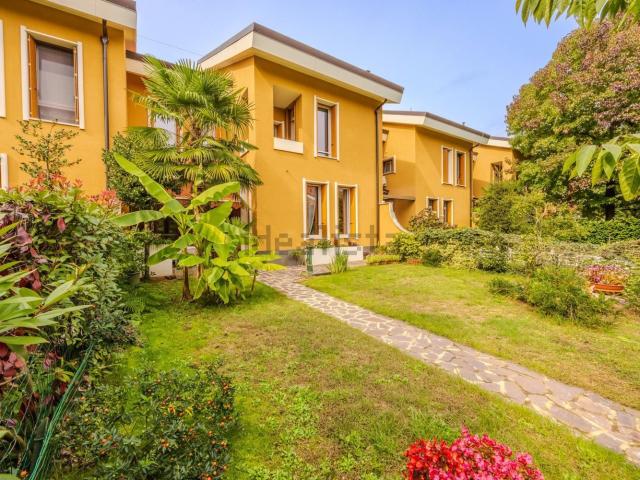 Casa in vendita a Santa Maria Rossa, Garbagnate Milanese