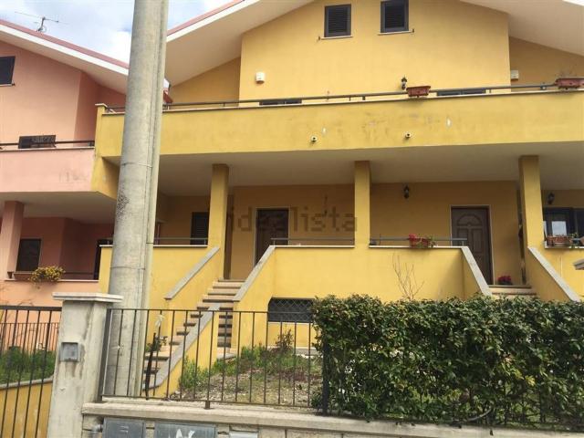 Casa in vendita a Avezzano-Sorbello, Sessa Aurunca