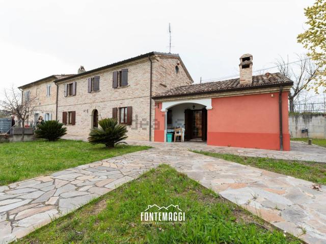 Casa in vendita a Marche, Pesaro E Urbino