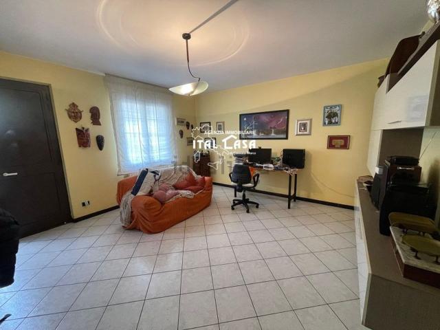 Casa in vendita a Le Case, Montevettolini