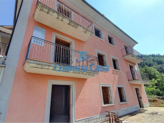 Casa in vendita a Salza Irpina, Campania