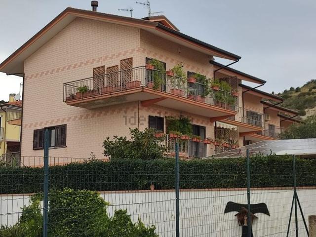 Casa in vendita a Calabria, Catanzaro