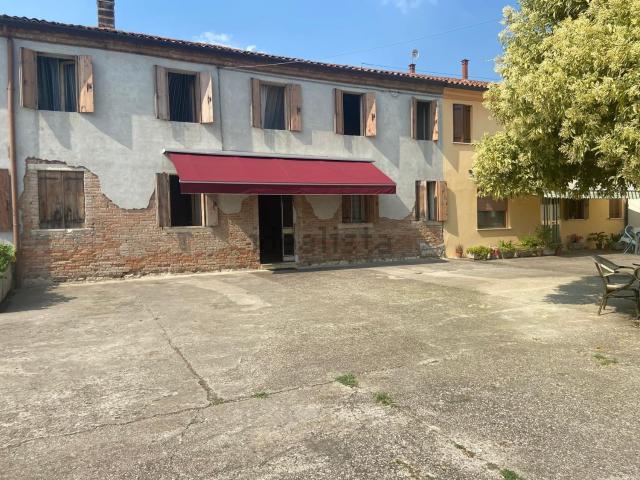 Casa in vendita a Montagnana, Veneto