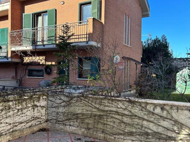 Casa in vendita a Roma Capitale, Lazio