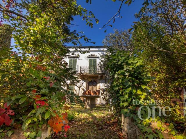 Casa in vendita a Lajatico, Toscana