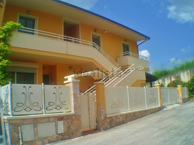 Casa in vendita a Teramo, Abruzzo