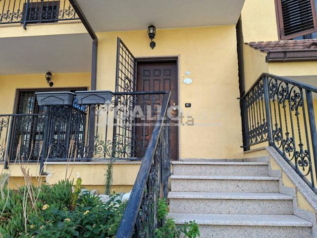 Casa in vendita a Calabria, Cosenza
