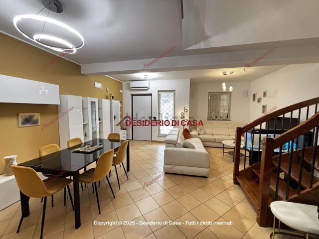 Casa in vendita a Torrenova, Sicilia