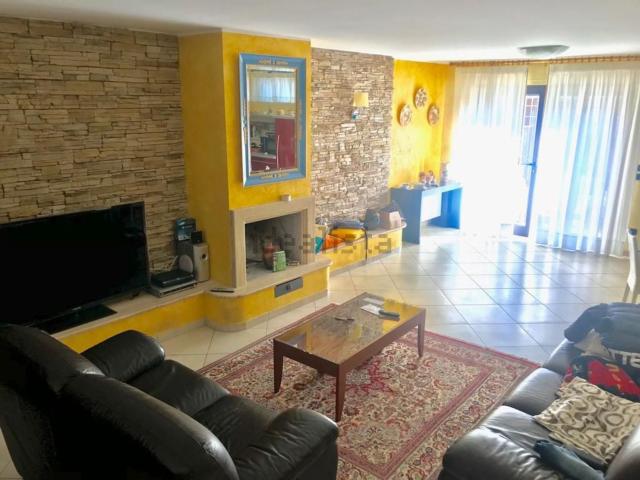Casa in vendita a Mater Domini, Calabria