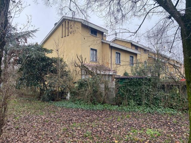 Casa in vendita a Crocetta-San Lazzaro-Modena Est, Modena
