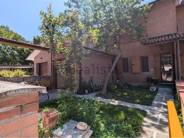 Casa in vendita a Modena, Baggiovara
