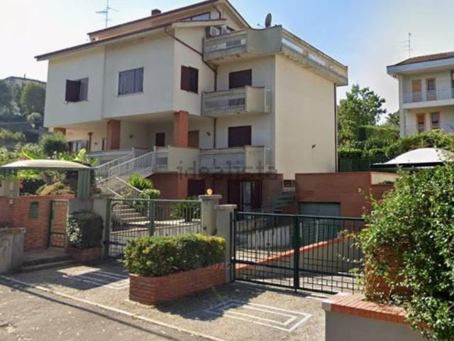 Casa in vendita a Cretarossa, Benevento