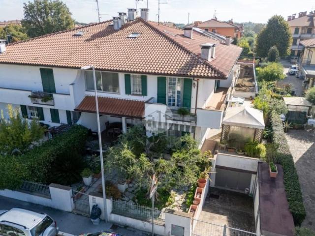 Casa in vendita a Savignano Sul Rubicone, Reggio Emilia