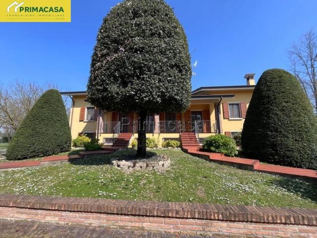 Casa in vendita a Pianura Reggiana, Re