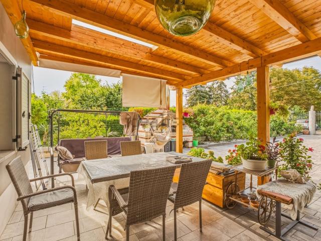 Casa in vendita a Salvaterra, Casalgrande