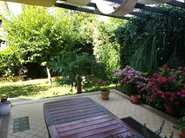 Casa in vendita a Marche, Pesaro E Urbino